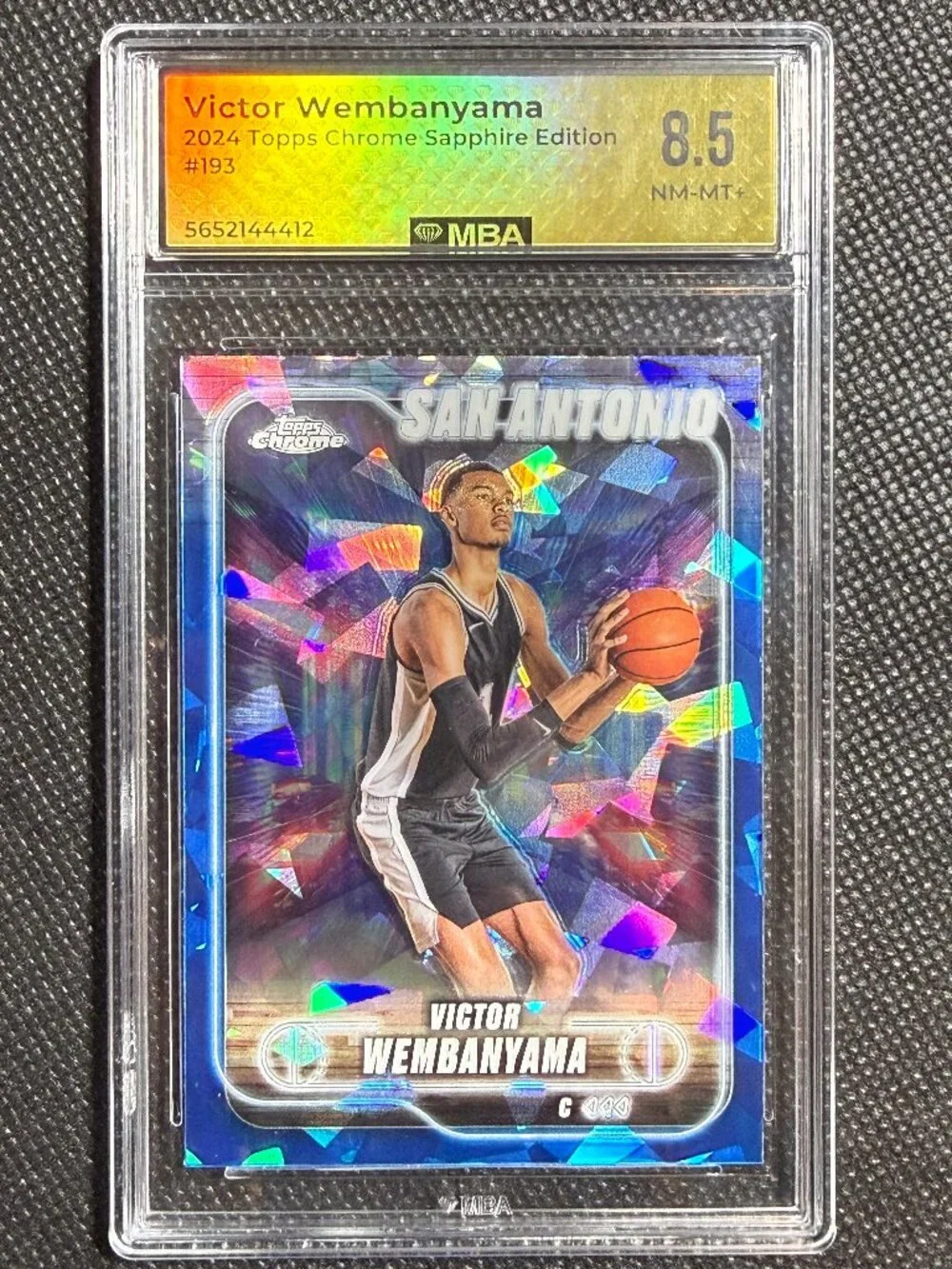 2024-25 Topps Chrome Sapphire Edition - Victor Wembanyama #193 Spurs MBA 8.5